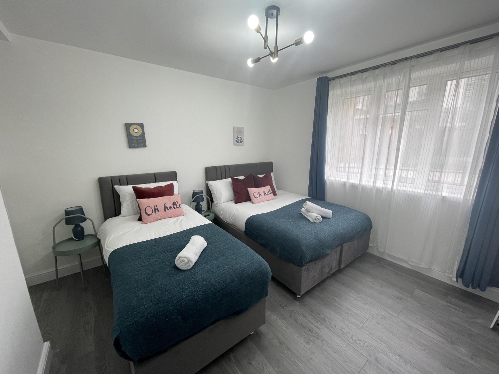 Deluxe Apartment - Next To Kings Cross - Eurostar & Euston Station Лондон Экстерьер фото