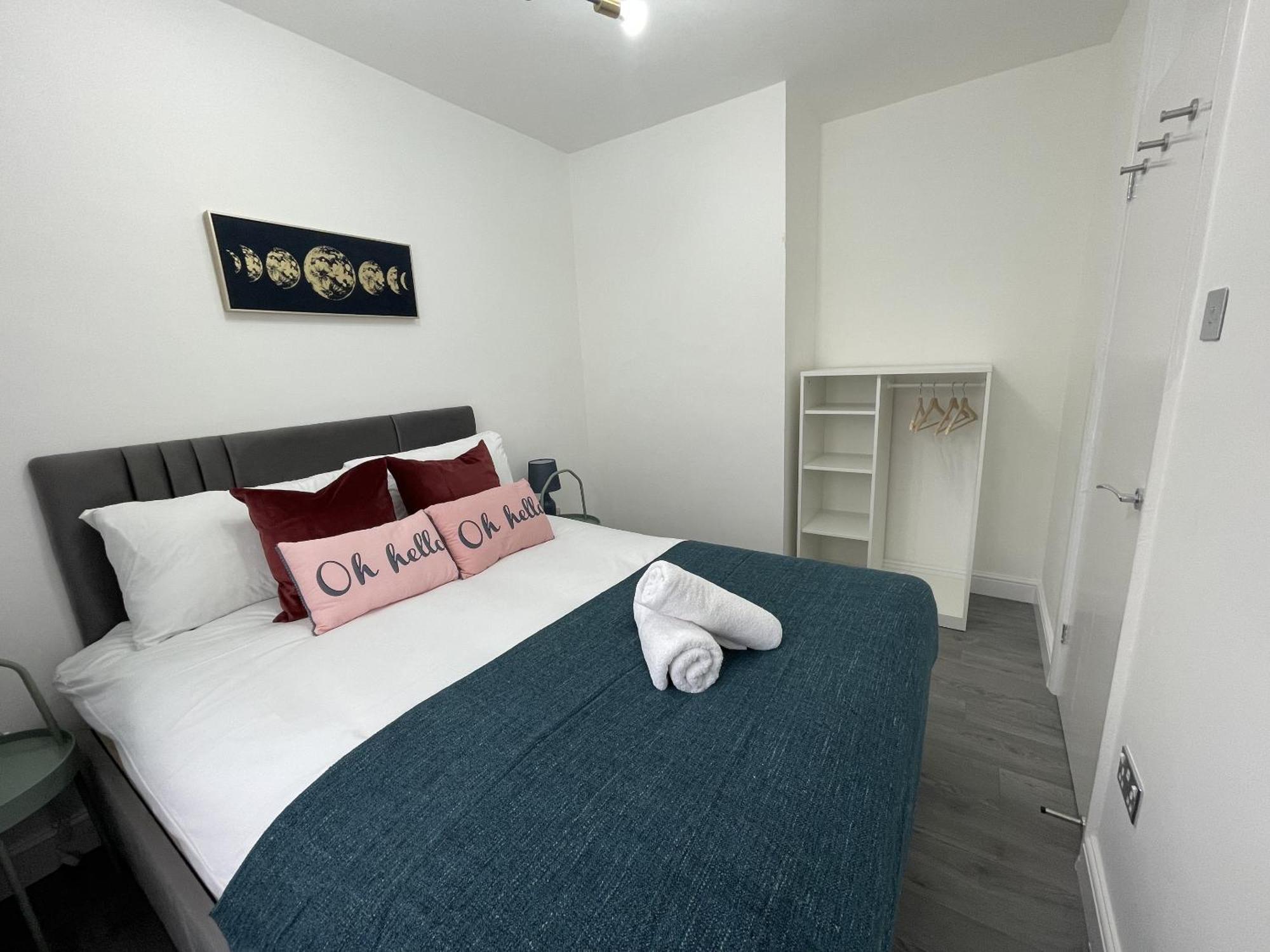 Deluxe Apartment - Next To Kings Cross - Eurostar & Euston Station Лондон Экстерьер фото